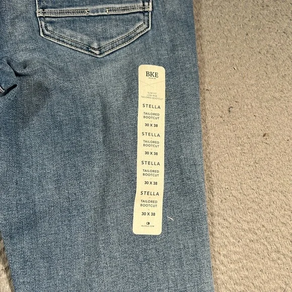 BKE Stella Jeans Women 30XXL 30x38 Medium Wash Bootcut Slim Fit Low Rise Stretch - Picture 9 of 11